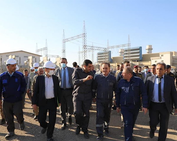 بازدید وزیر برق عراق از پروژه احداث نیروگاه گازی 320 مگاواتی دبیس عراق